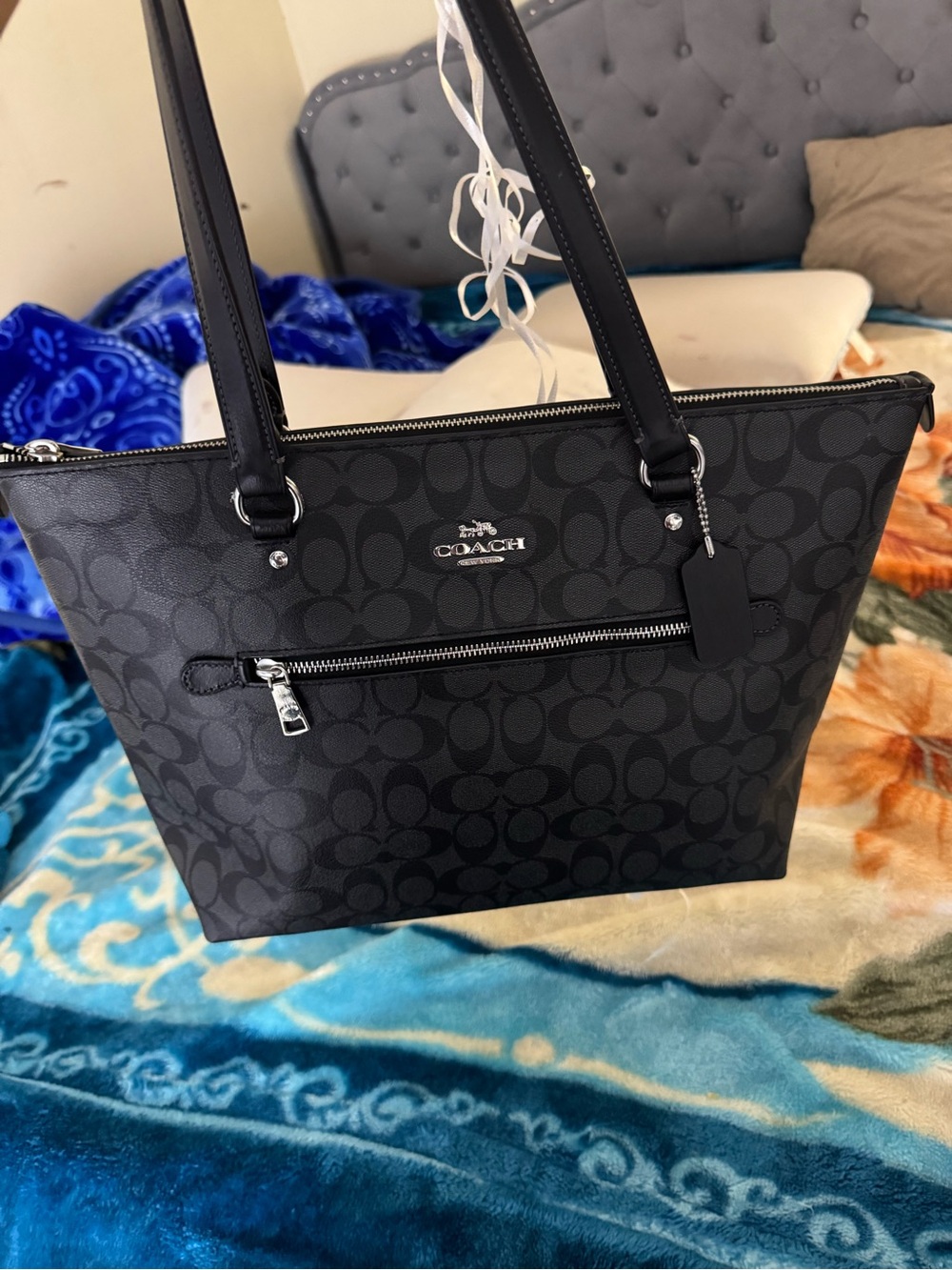 Coach Gallery tote Black Signature Canvas Tote with Front Zip